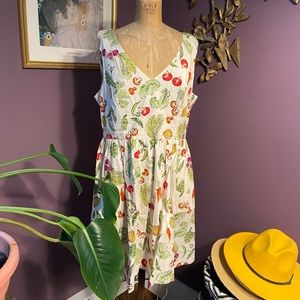 Novelty print dress, perfect for Farmer’s Market